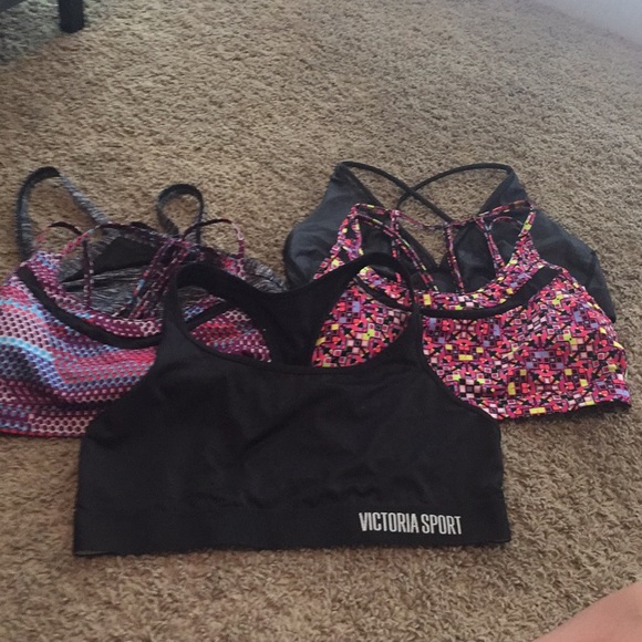 🤭HP🎉😎 3 pc VS Sport Sports Bra Bundle READ🤭 - Picture 2 of 5